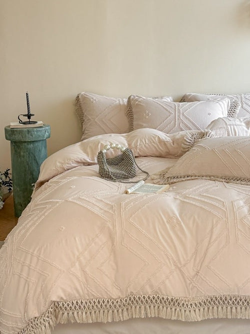 Boho Fringe Geometric Bedding Set original reference image 1