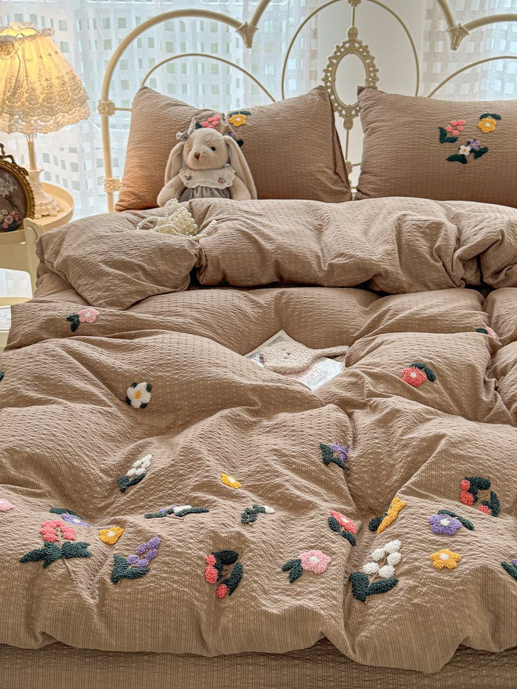 Botanical Tufted Bedding Set original reference image 2