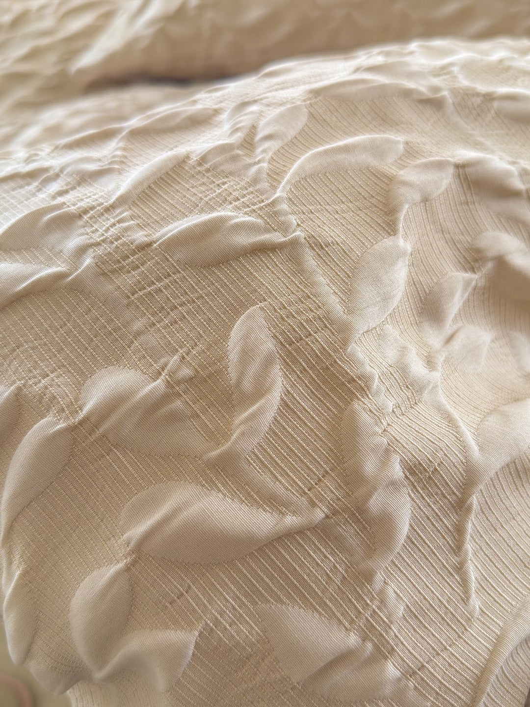 Branch Texture Jacquard Bedding Set original reference image 19