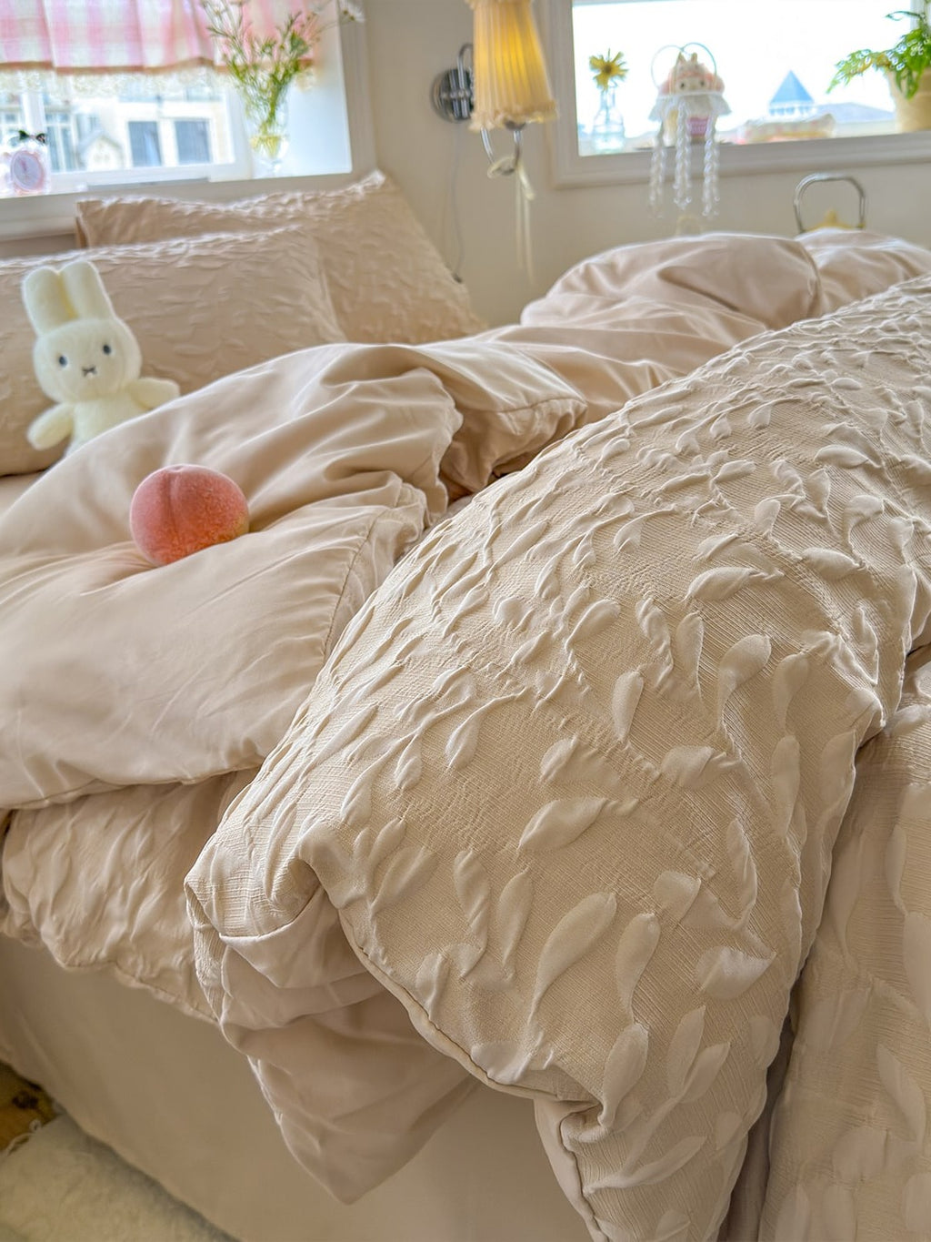 Branch Texture Jacquard Bedding Set original reference image 24