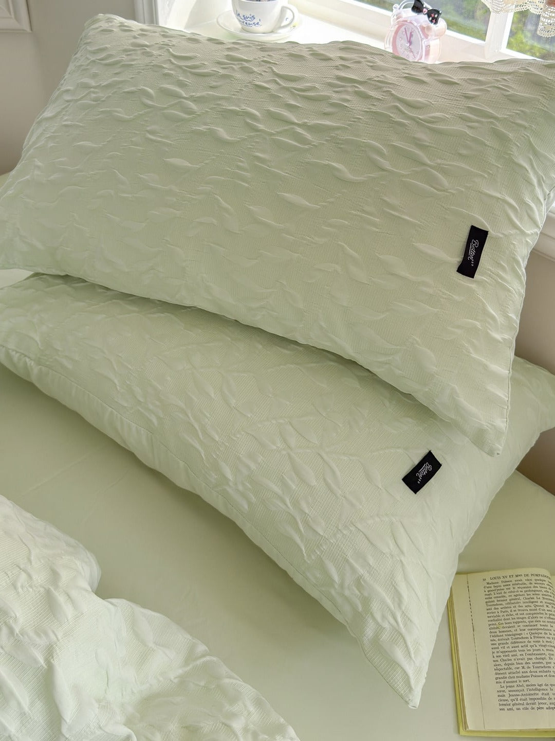 Branch Texture Jacquard Bedding Set original reference image 27