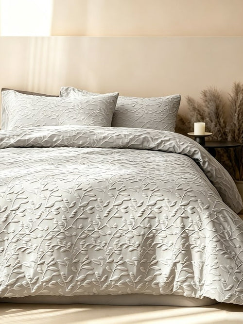 Branchwork Jacquard Bedding Set original reference image 1