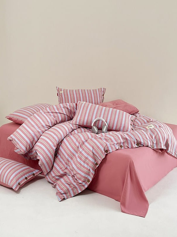 Button Stripe Bedding Set original reference image 1