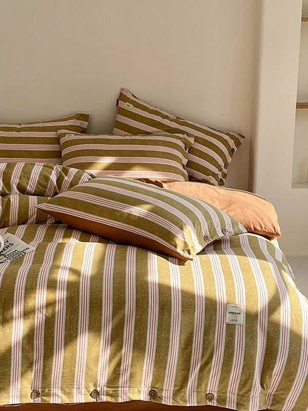 Button Stripe Bedding Set original reference image 14