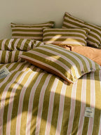 Button Stripe Bedding Set original reference image 15