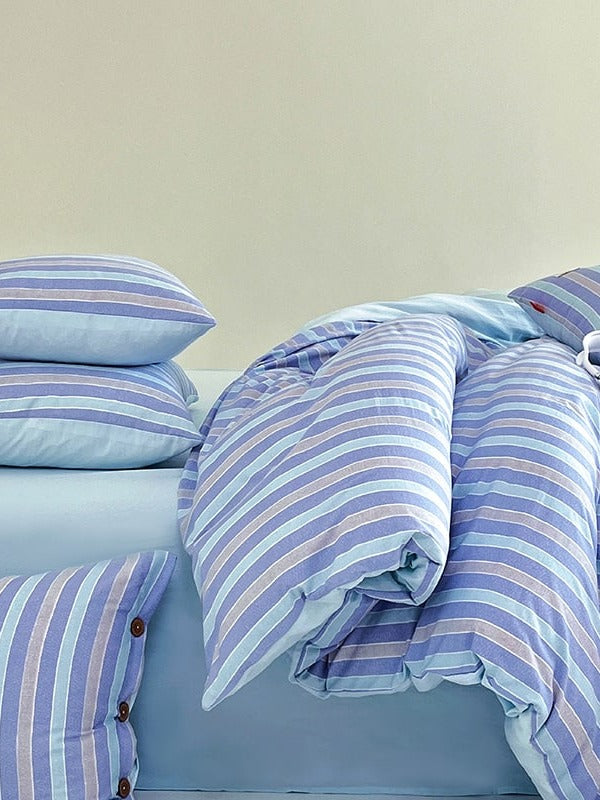 Button Stripe Bedding Set original reference image 21