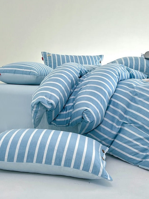 Button Stripe Bedding Set original reference image 26