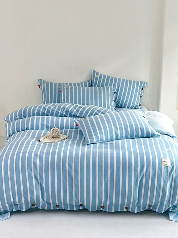 Button Stripe Bedding Set original reference image 30