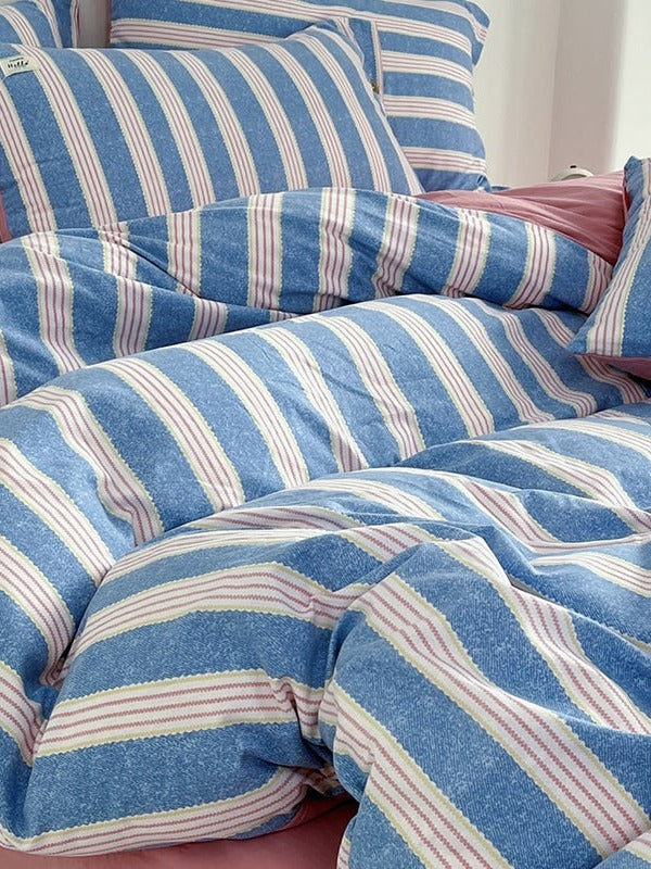 Button Stripe Bedding Set original reference image 32