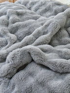 Cloud Grid Faux-Fur Bedding Set original reference image 10