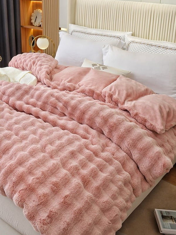 Cloud Grid Faux-Fur Bedding Set original reference image 25