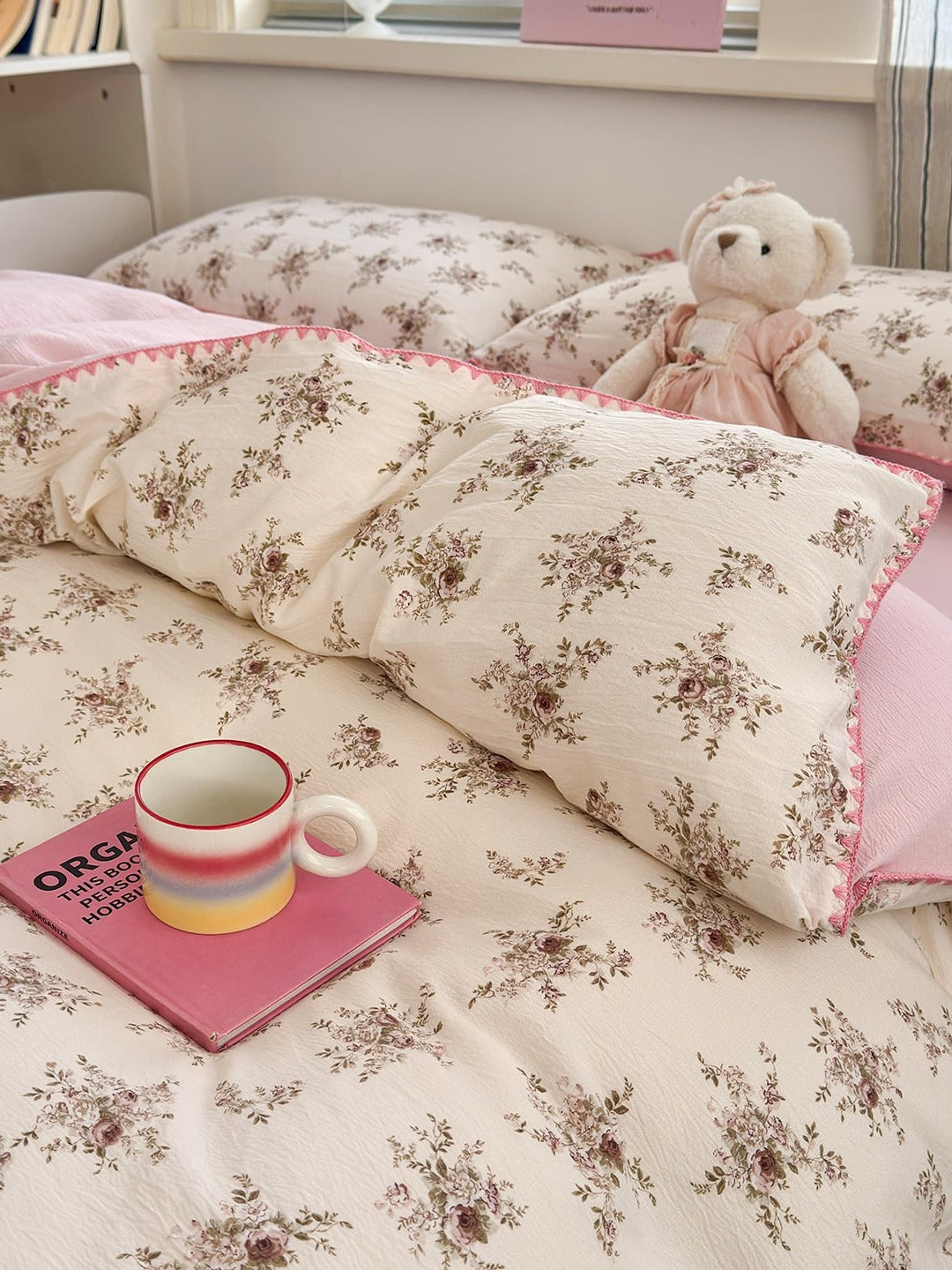 Cloud Puff Printed Bedding Set original reference image 14