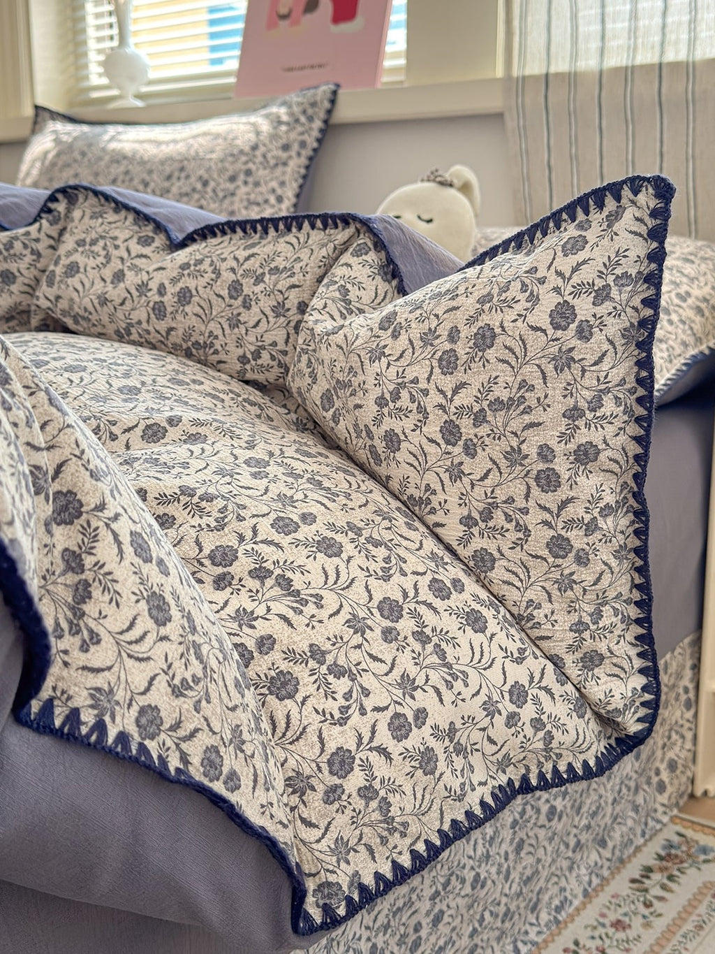 Cloud Puff Printed Bedding Set original reference image 31