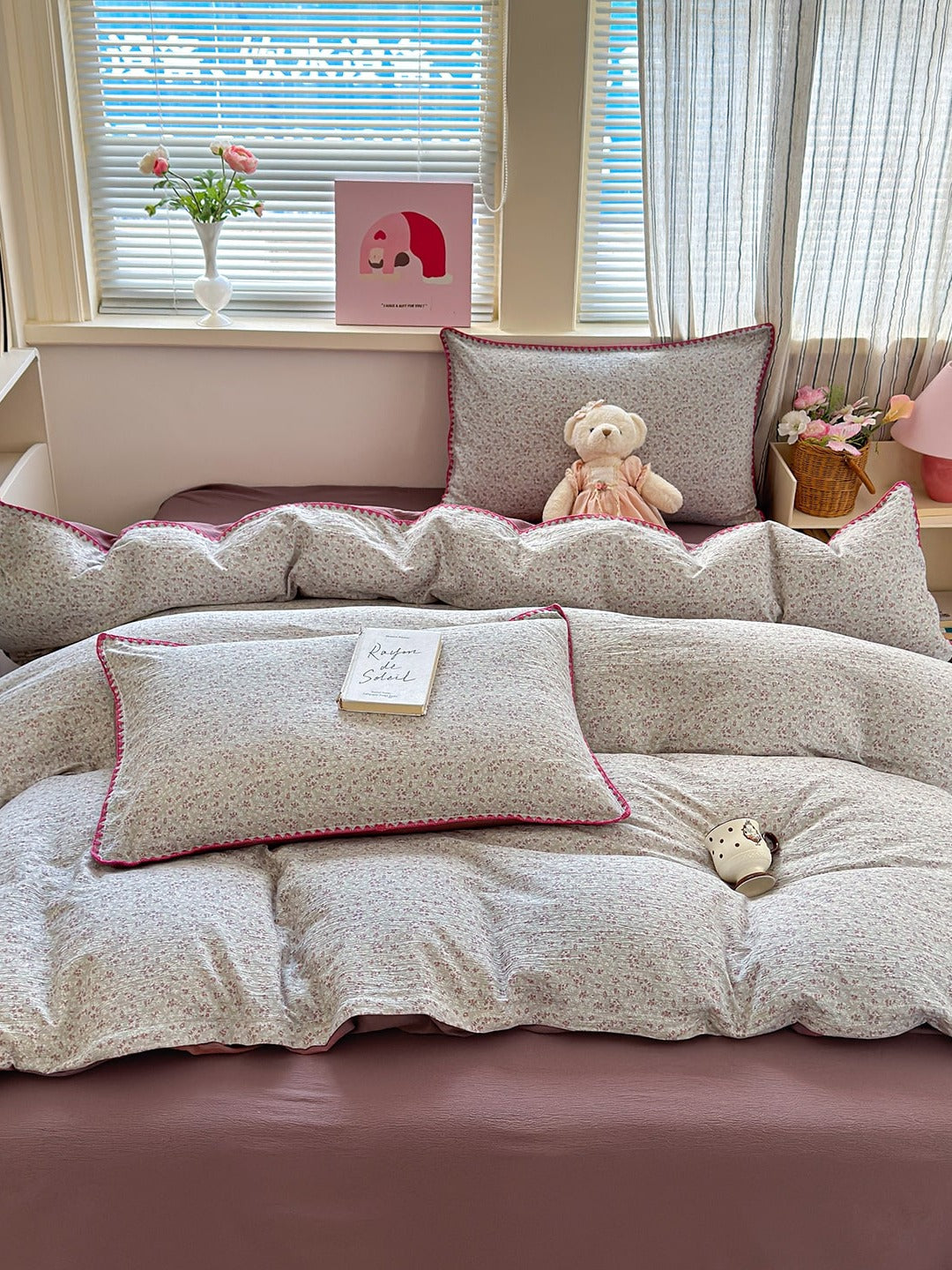 Cloud Puff Printed Bedding Set original reference image 57