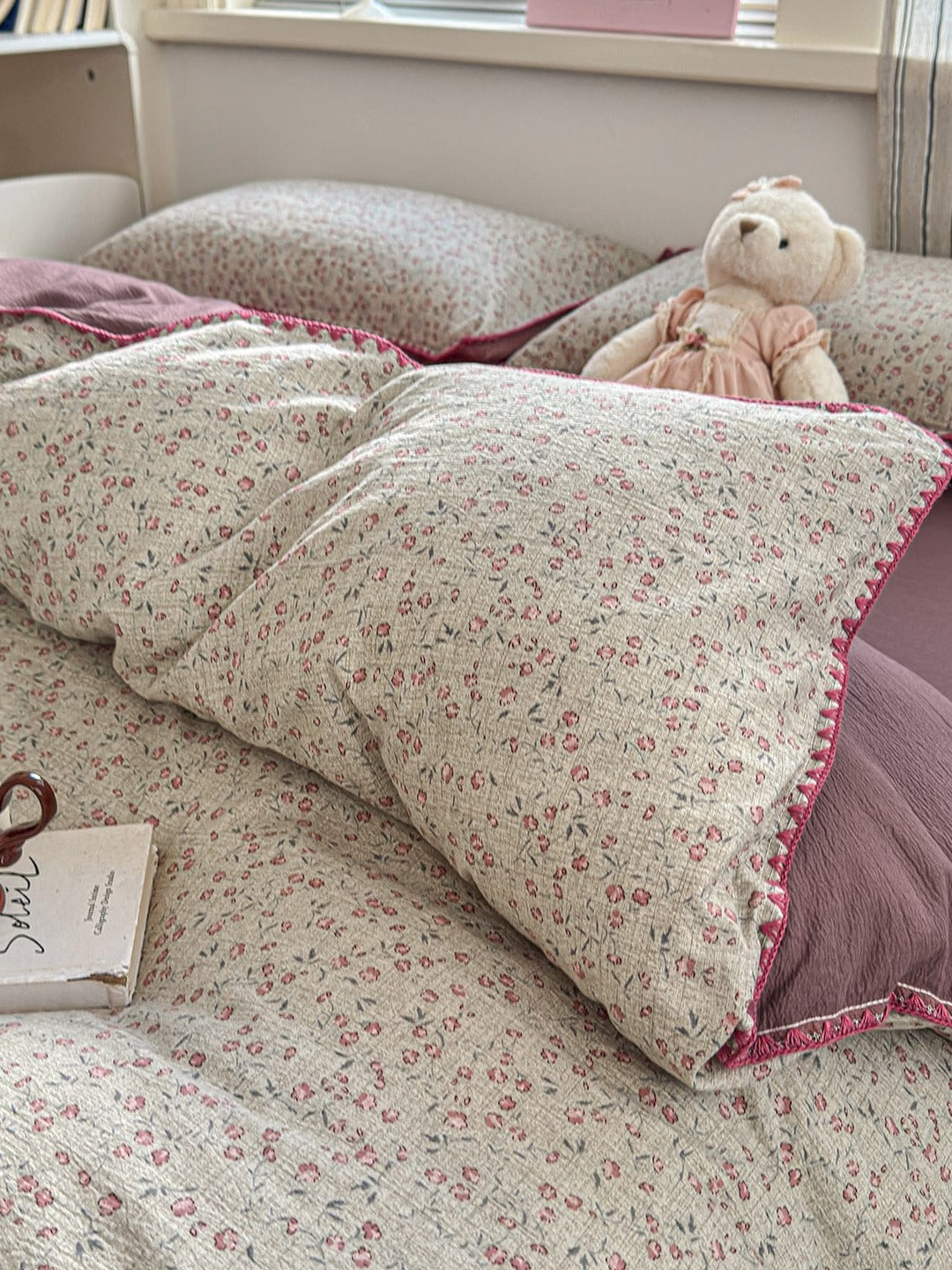 Cloud Puff Printed Bedding Set original reference image 86