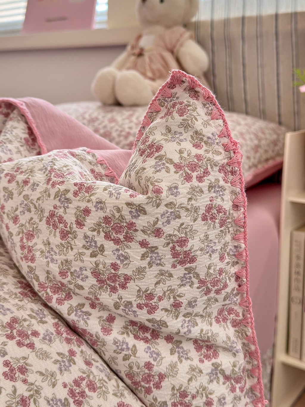 Cloud Puff Printed Duvet Cover Set original reference image 21