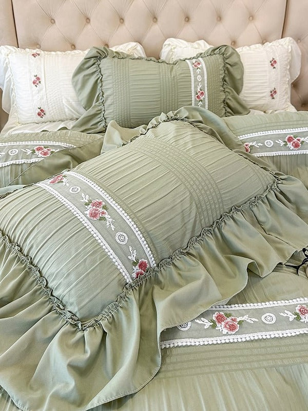 Cottage Lace Seersucker Bedding Set original reference image 1