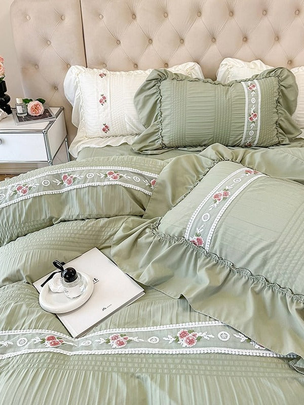 Cottage Lace Seersucker Bedding Set original reference image 2