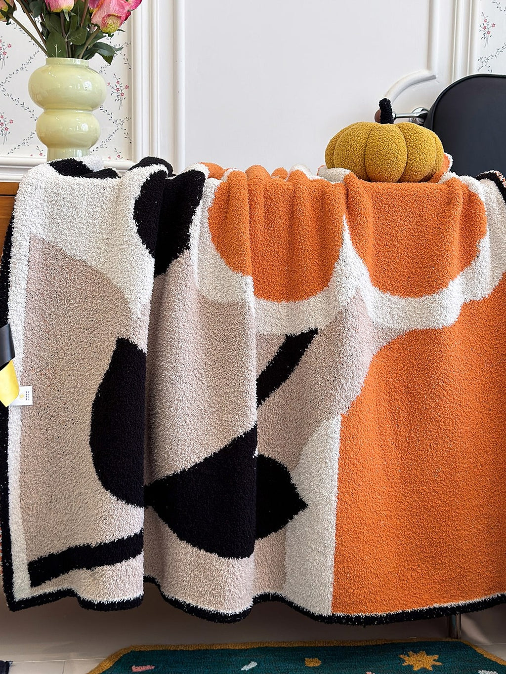 Floral Knit Plush Throw Blanket original reference image 4