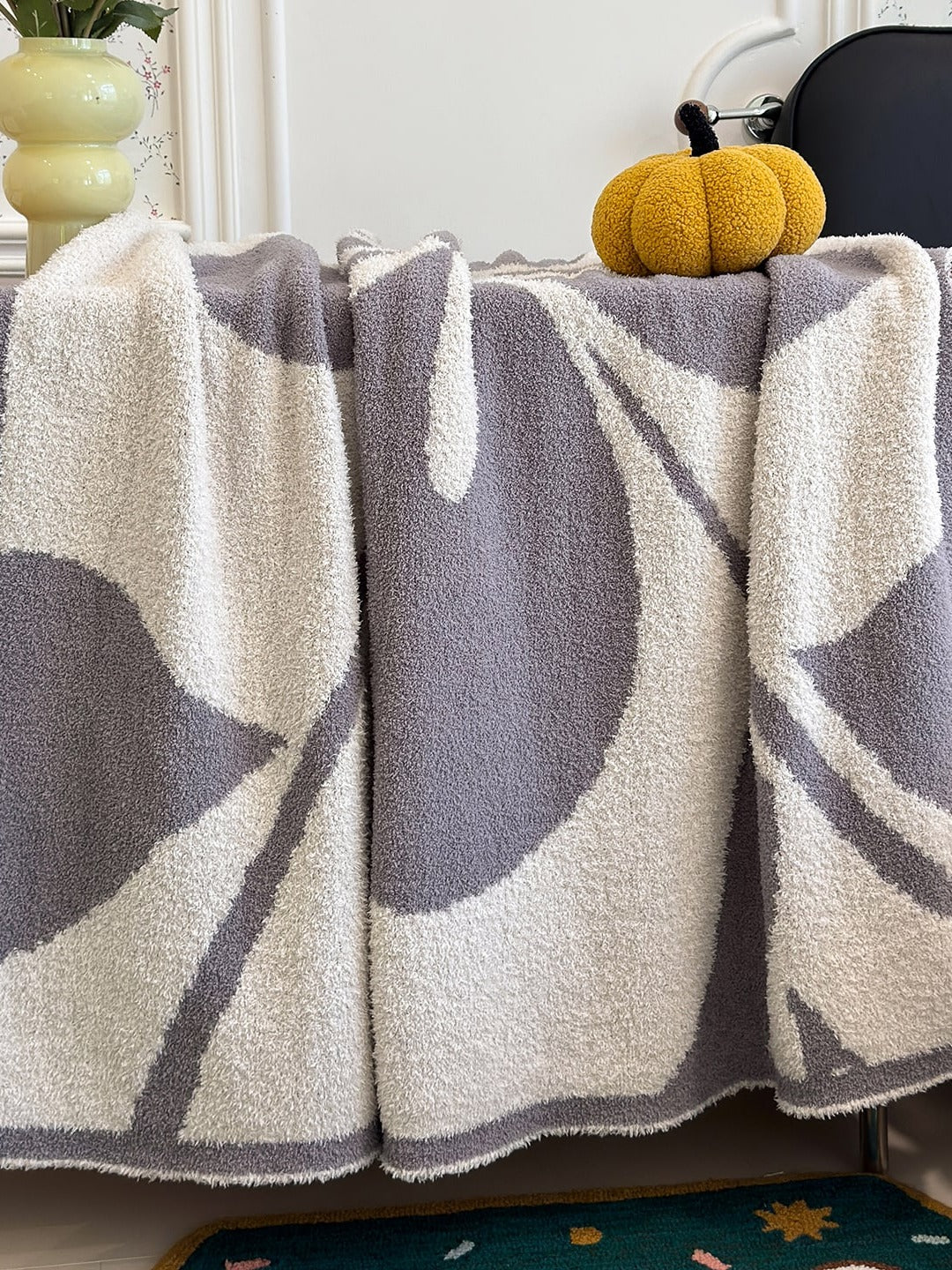 Floral Knit Plush Throw Blanket original reference image 26