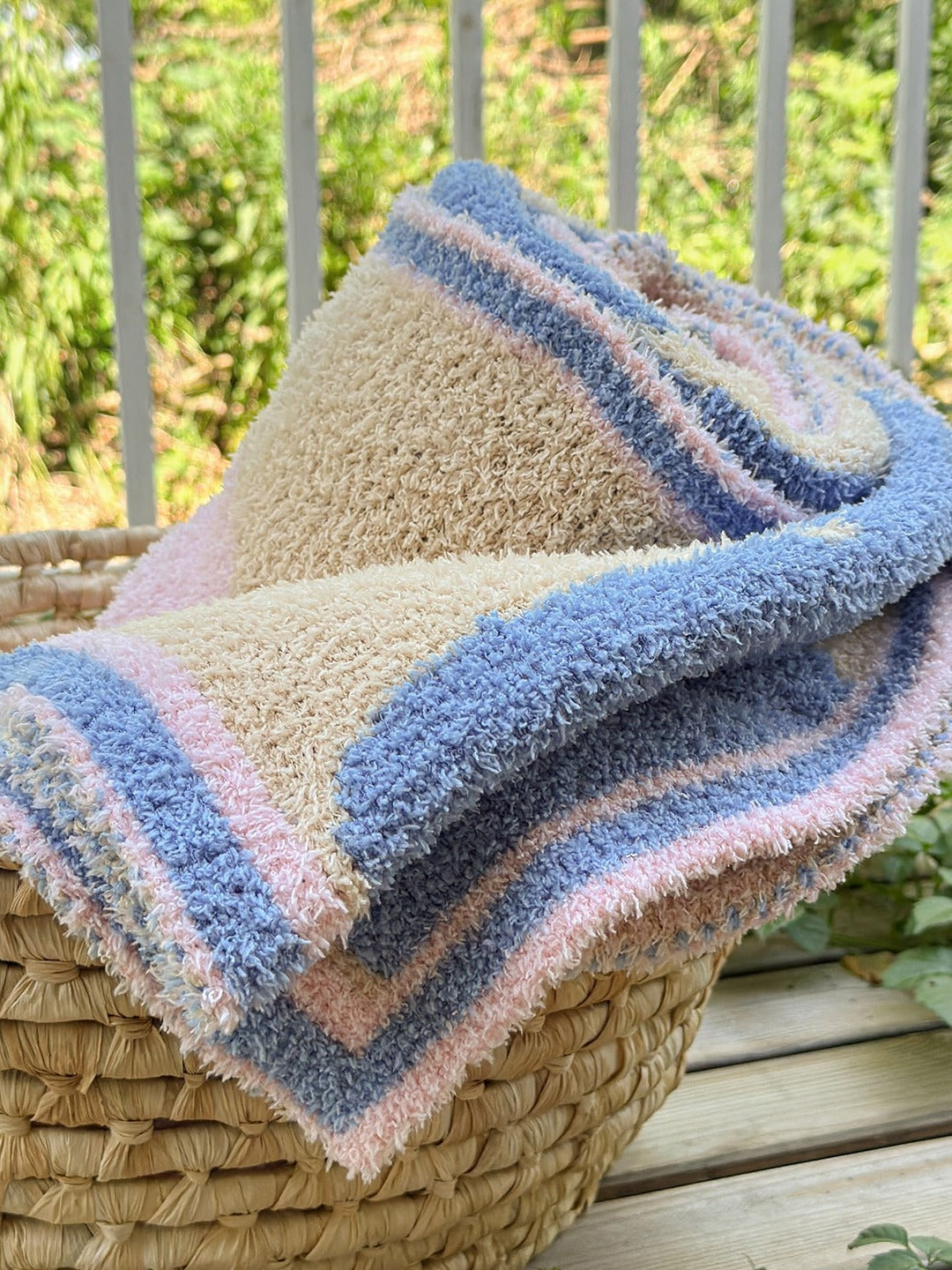 Floral Knit Plush Throw Blanket original reference image 46