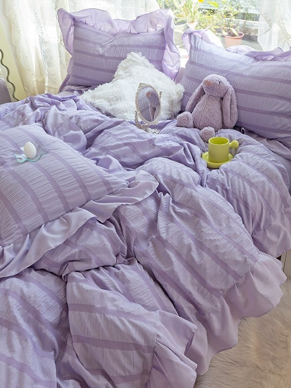Gathered Ruffle Seersucker Bedding Set original reference image 1