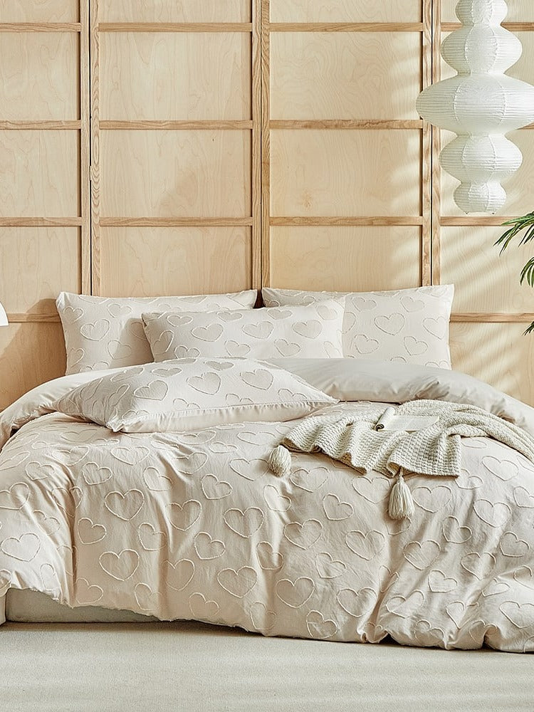 Heartline Clip-Jacquard Bedding Set original reference image 2