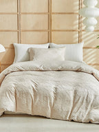 Heartline Clip-Jacquard Bedding Set original reference image 4