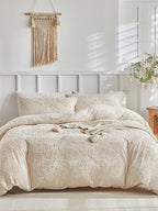 Leafwork Clip-Jacquard Bedding Set original reference image 4