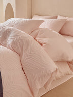 Leafwork Clip-Jacquard Bedding Set original reference image 49