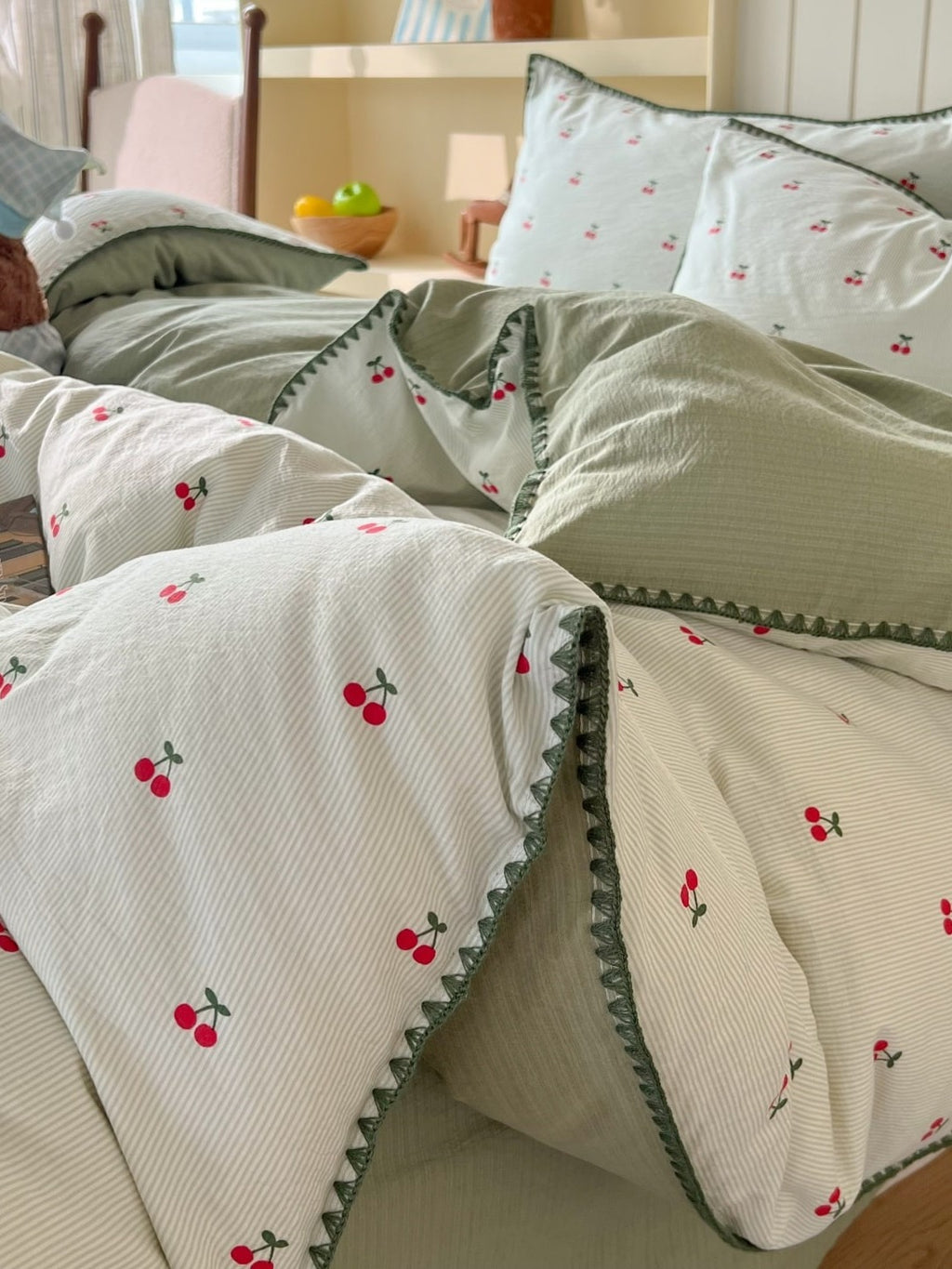 Meadow Embroidered Double-Gauze Duvet Cover Set original reference image 31