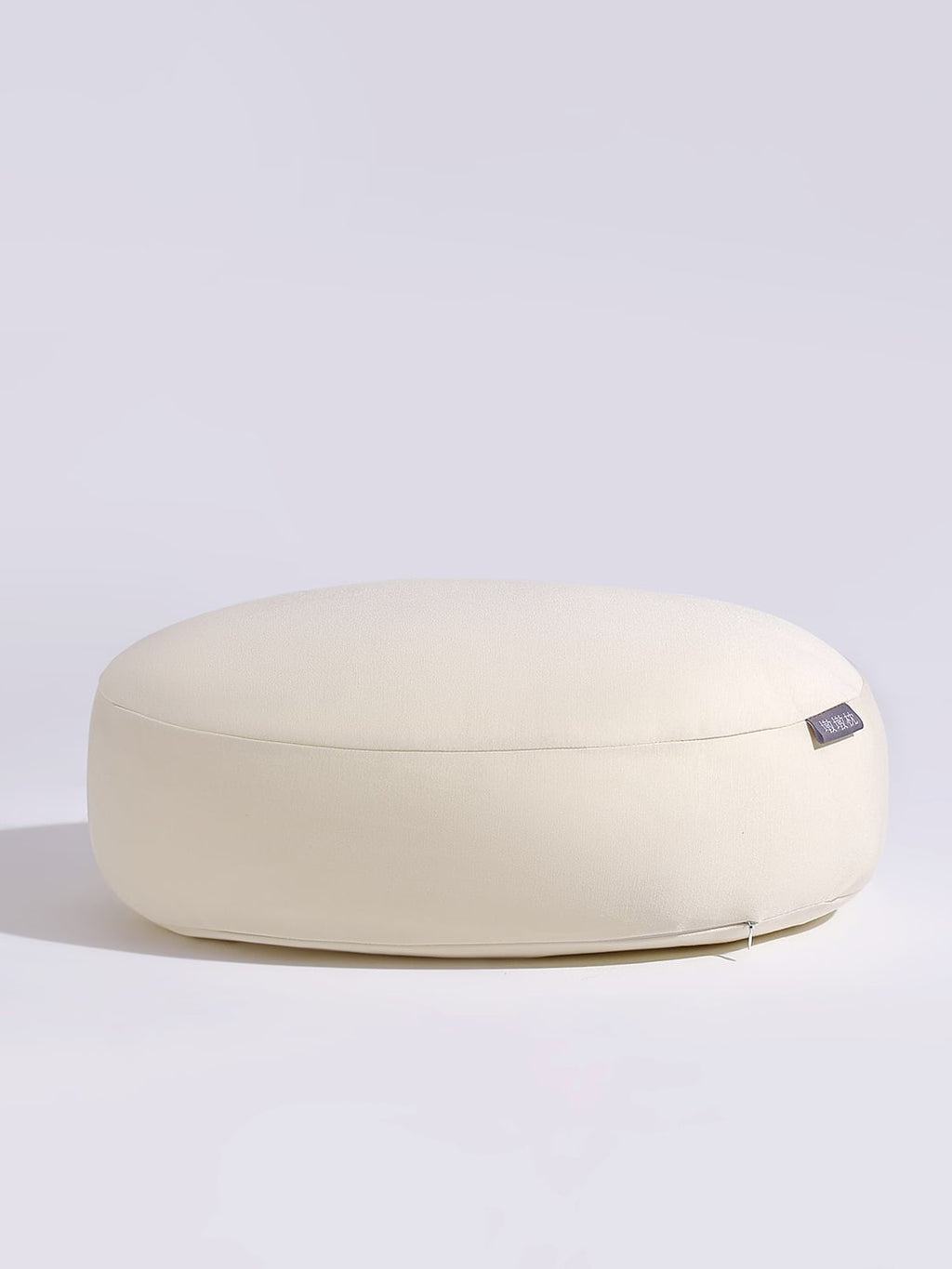 Pebble Round Jersey Cushion original reference image 8