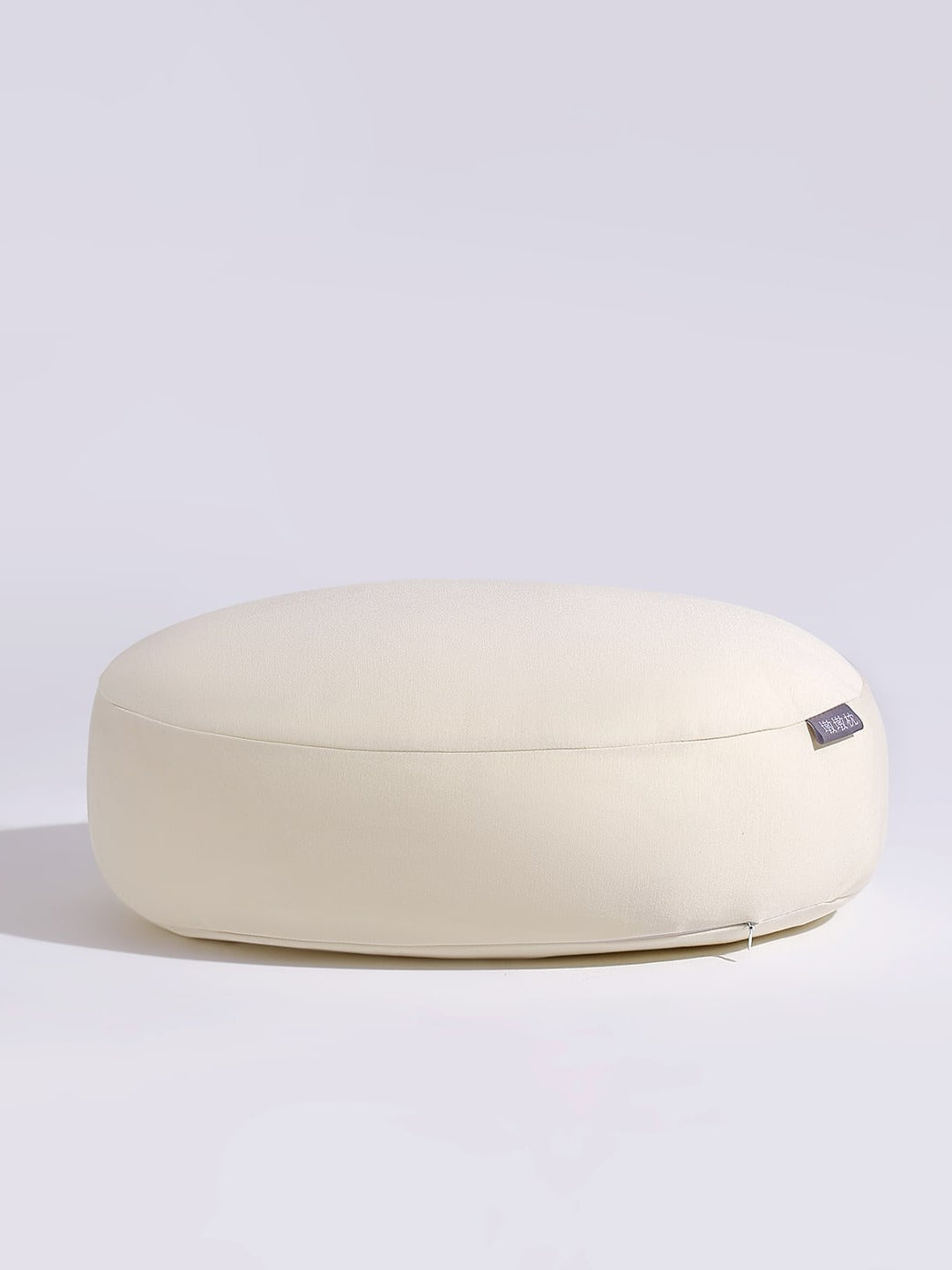 Pebble Round Jersey Cushion original reference image 8