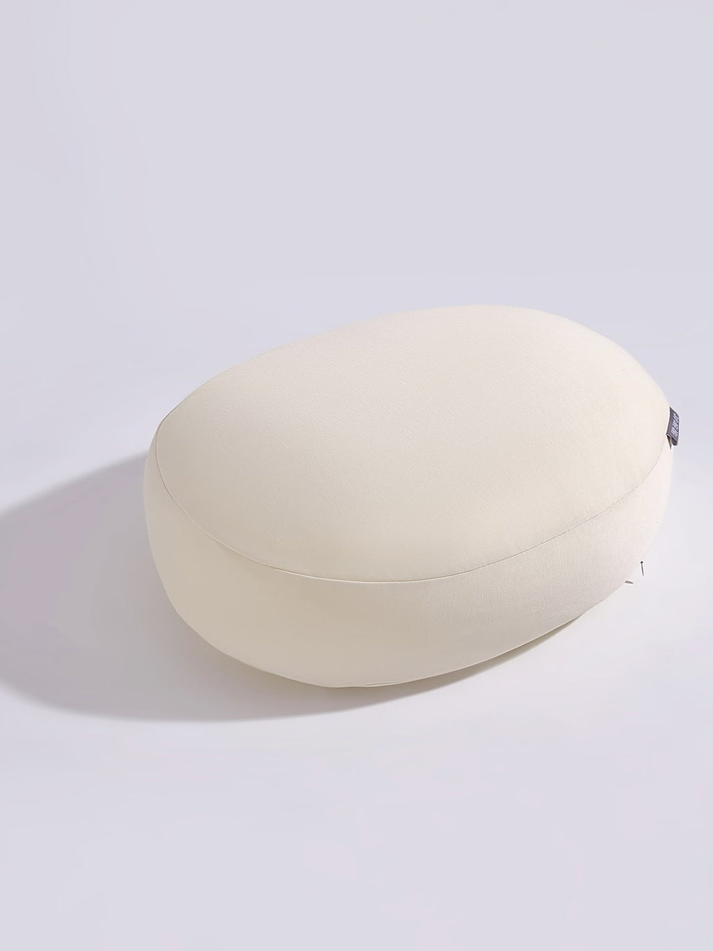 Pebble Round Jersey Cushion original reference image 9