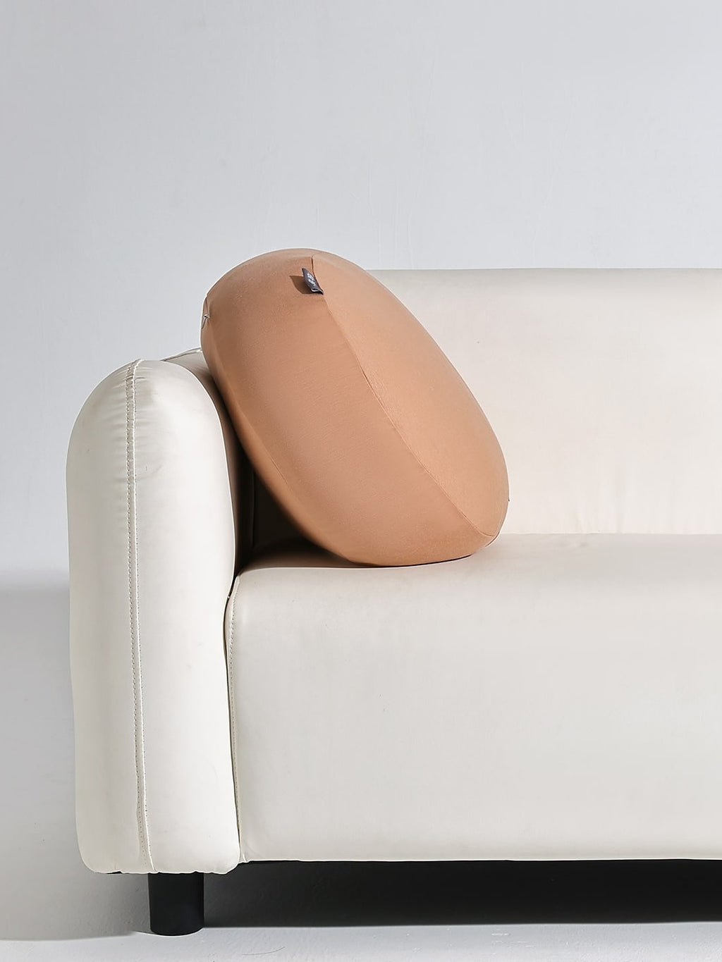 Pebble Round Jersey Cushion original reference image 19
