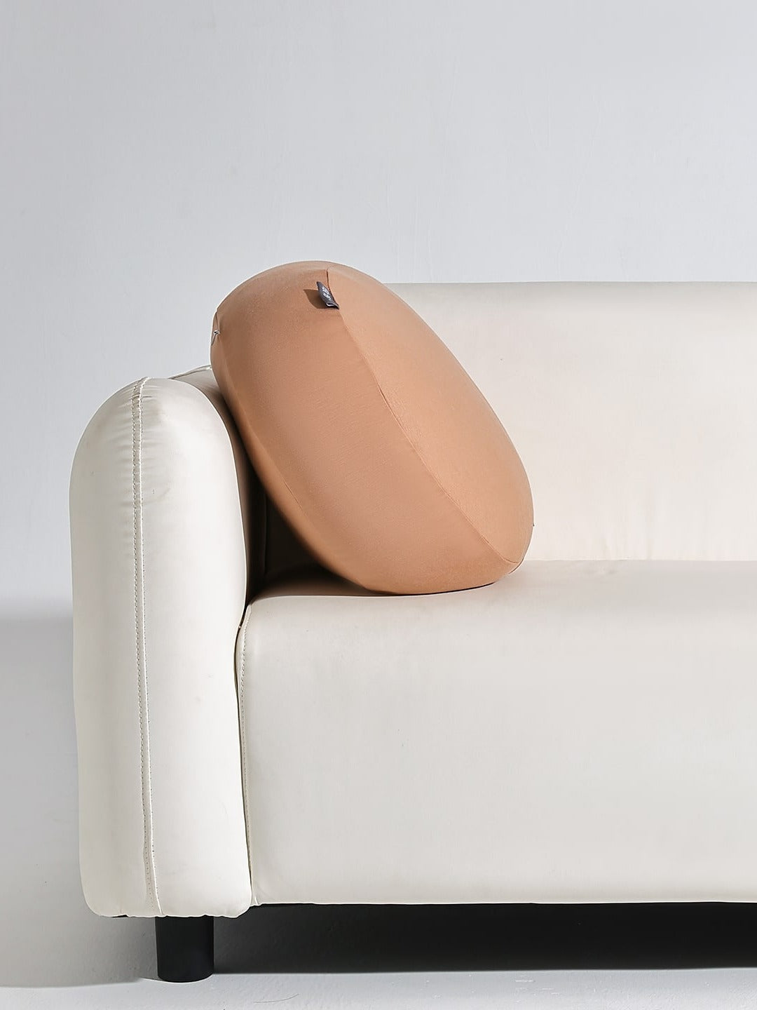 Pebble Round Jersey Cushion original reference image 19