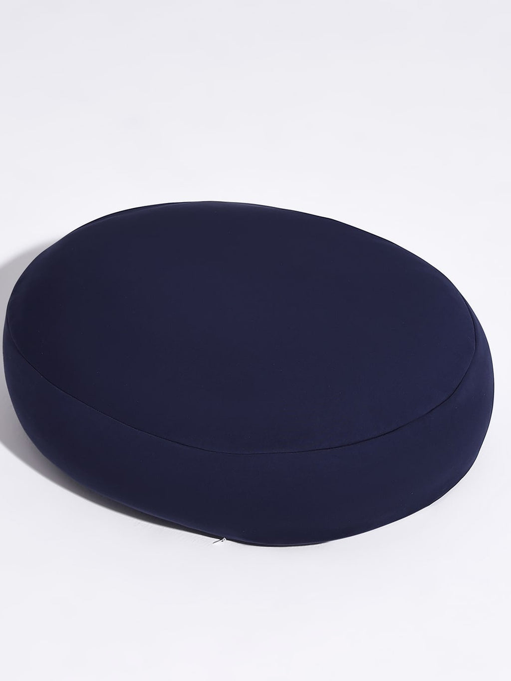 Pebble Round Jersey Cushion original reference image 46