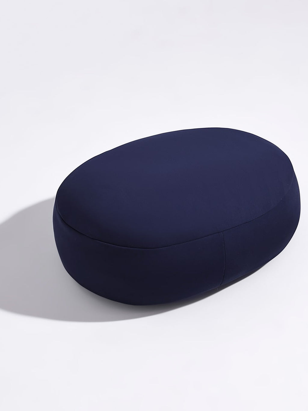 Pebble Round Jersey Cushion original reference image 47