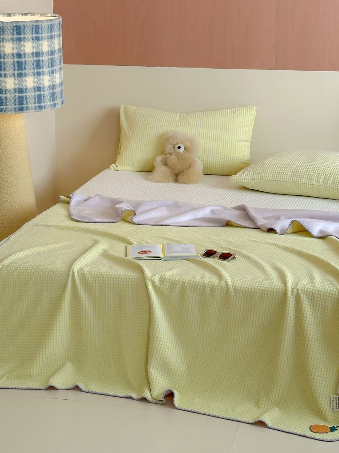 Pineapple Waffle Plush Throw Blanket original reference image 10