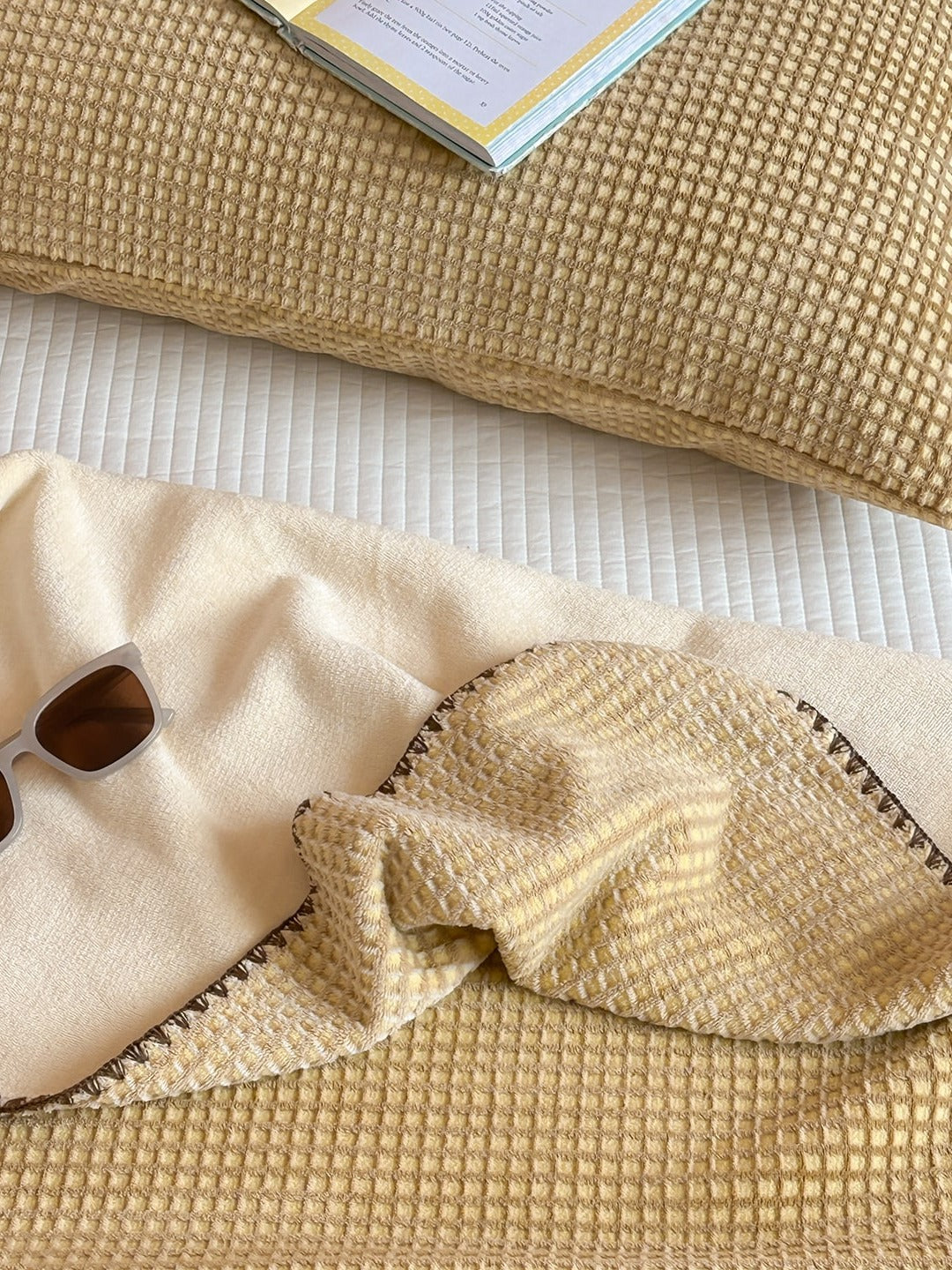 Pineapple Waffle Plush Throw Blanket original reference image 35