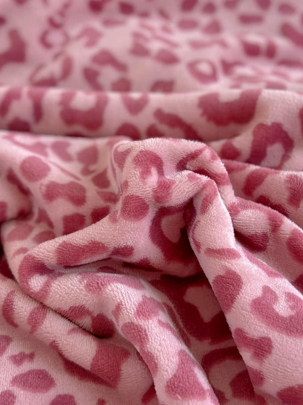 Pom-Pom Leopard Plush Throw Blanket original reference image 7