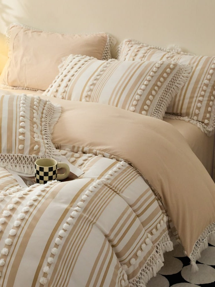 Pom Stripe Tassel Bedding Set original reference image 4