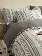 Pom Stripe Tassel Bedding Set original reference image 21