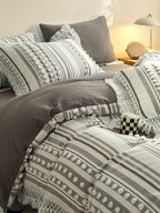 Pom Stripe Tassel Bedding Set original reference image 22