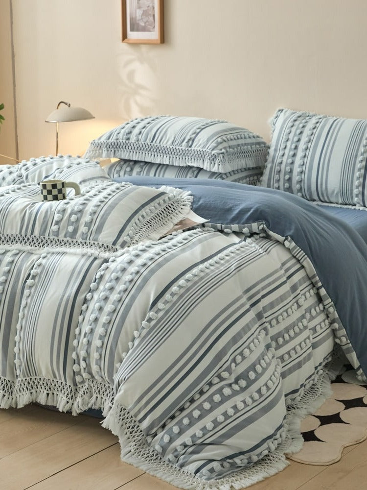 Pom Stripe Tassel Bedding Set original reference image 26