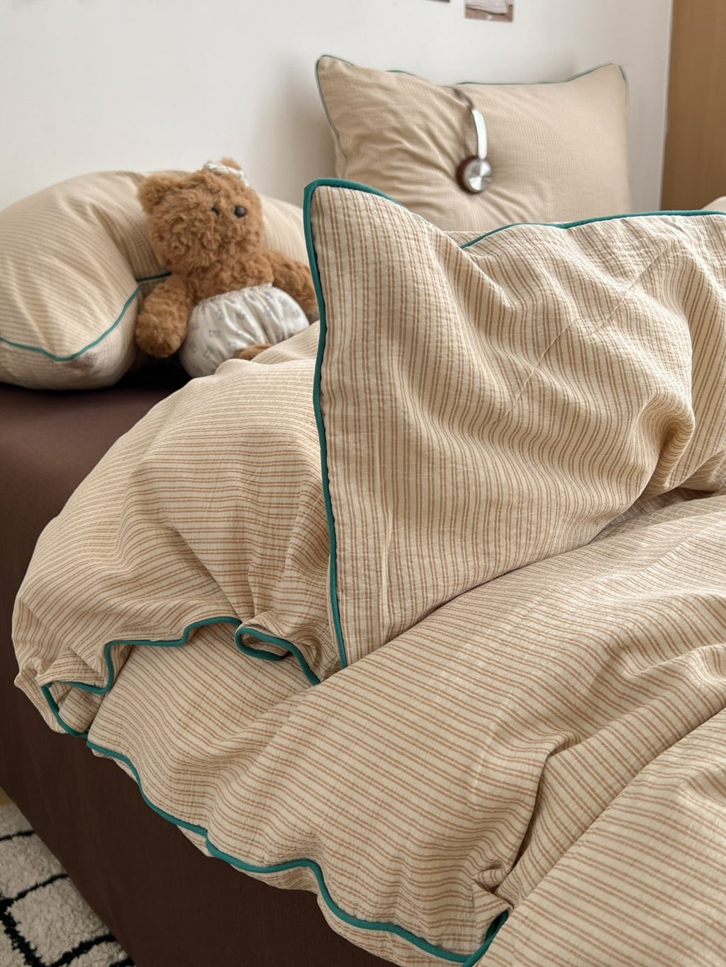 Quiet Piping Colorblock Duvet Cover Set original reference image 24