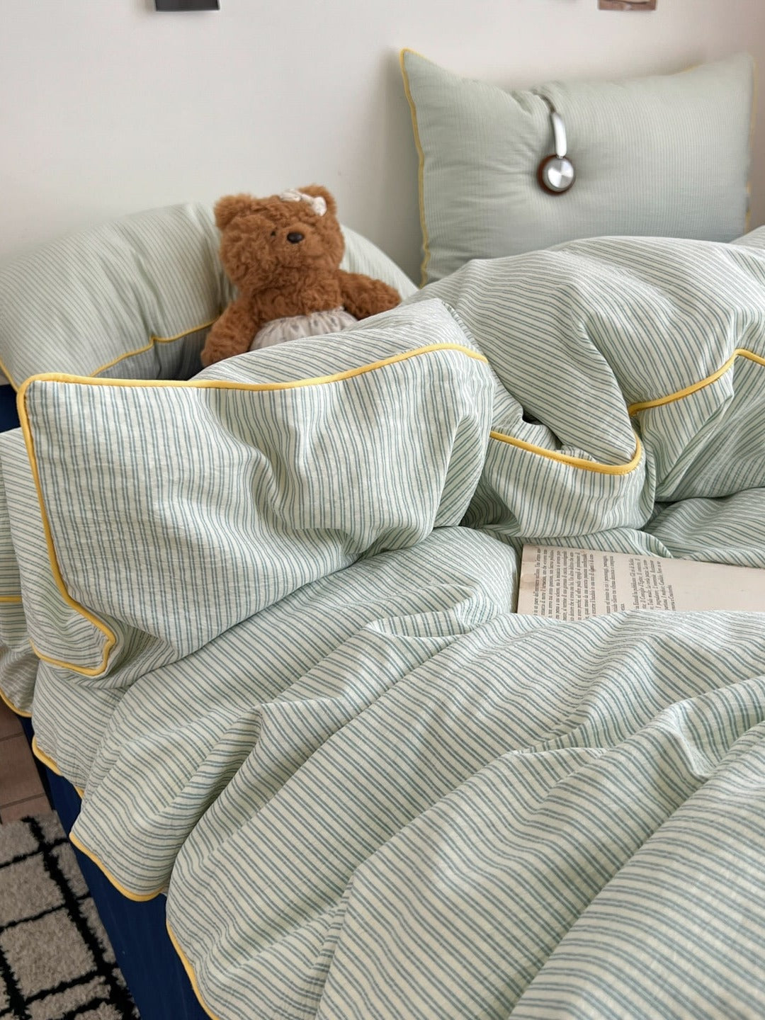 Quiet Piping Colorblock Duvet Cover Set original reference image 26