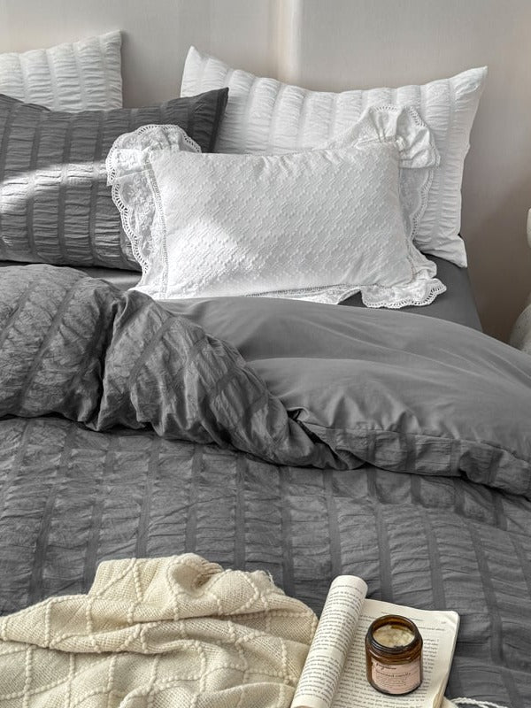Quiet Stripe Seersucker Bedding Set original reference image 2