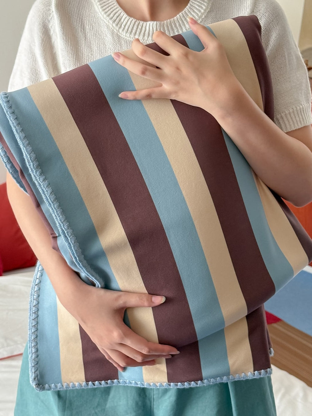 Retro Stripe Thermal Fleece Throw Blanket original reference image 10