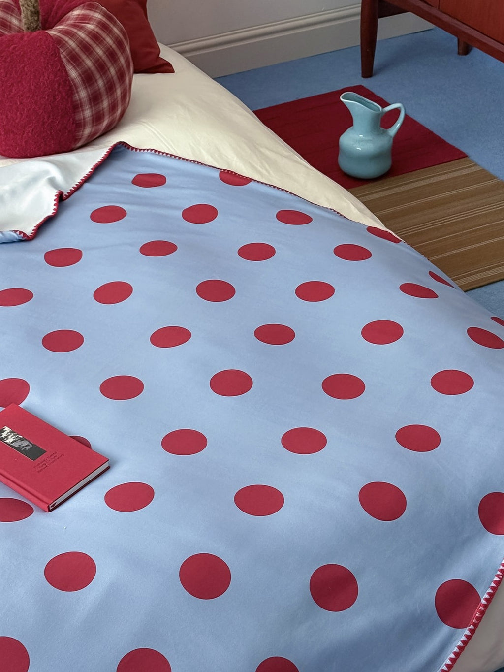 Retro Stripe Thermal Fleece Throw Blanket original reference image 30